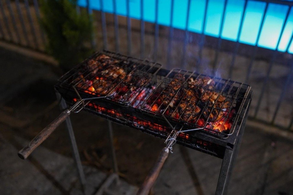 Food Court & Barbecue